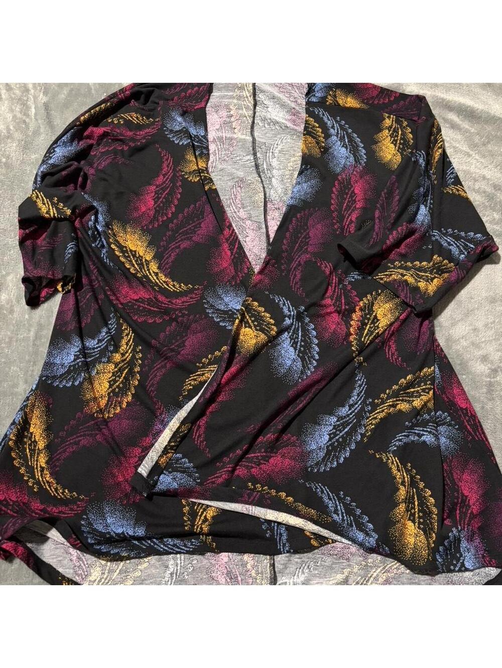 LuLaRoe Women's Multi and Black Cardigan